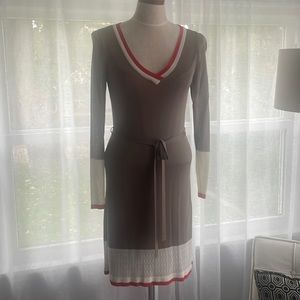 Caramelo lightweight knit dress